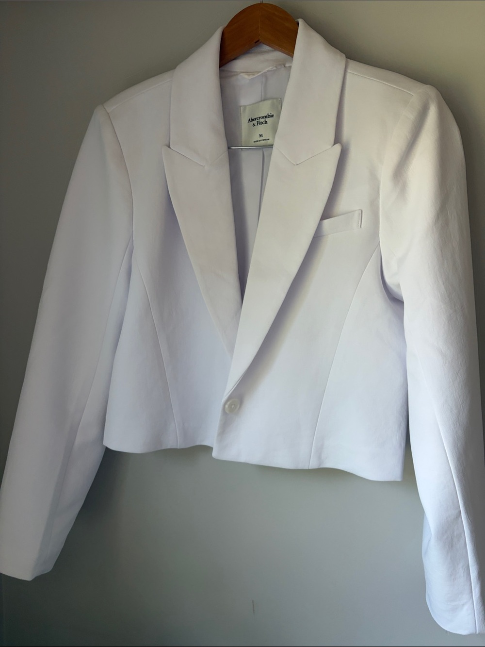 Abercrombie & Fitch Cropped White Blazer Jacket